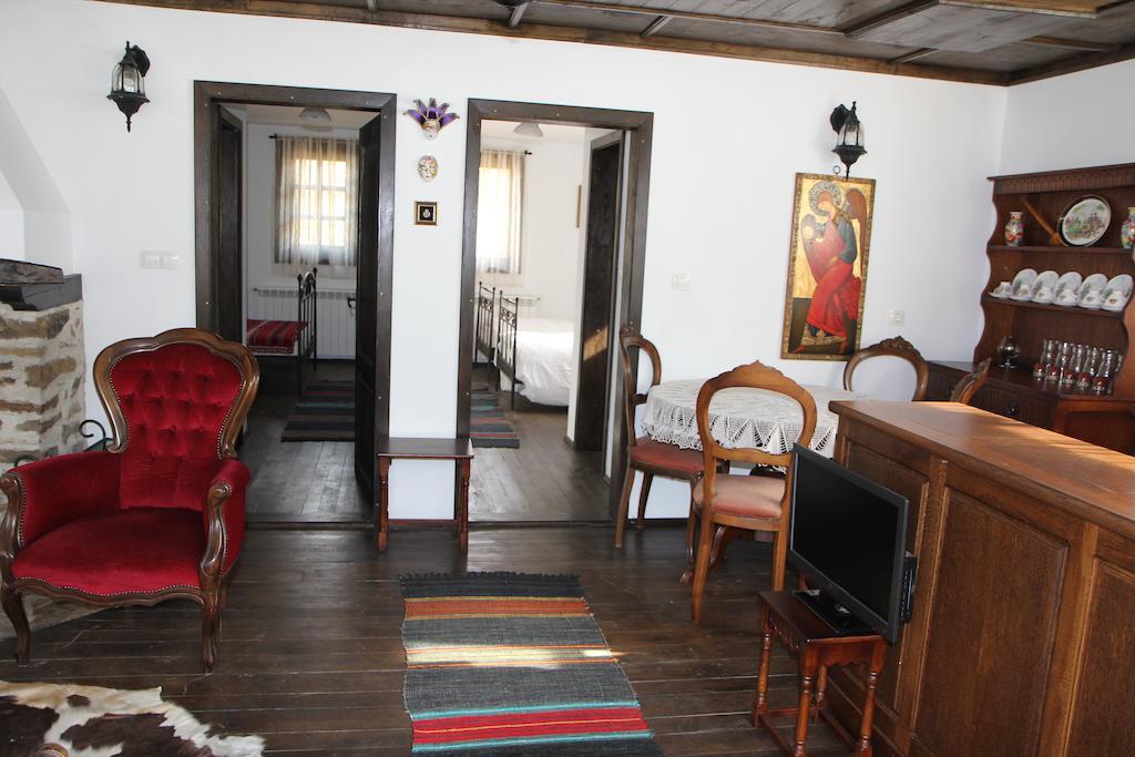 Hotel New Bakalov House Bozhentsi Habitación foto